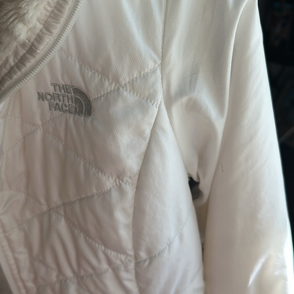 North Face Womens Mossbud Fleece Reversible Wind Resistant Full Zip Jacket White - Picture 10 of 13